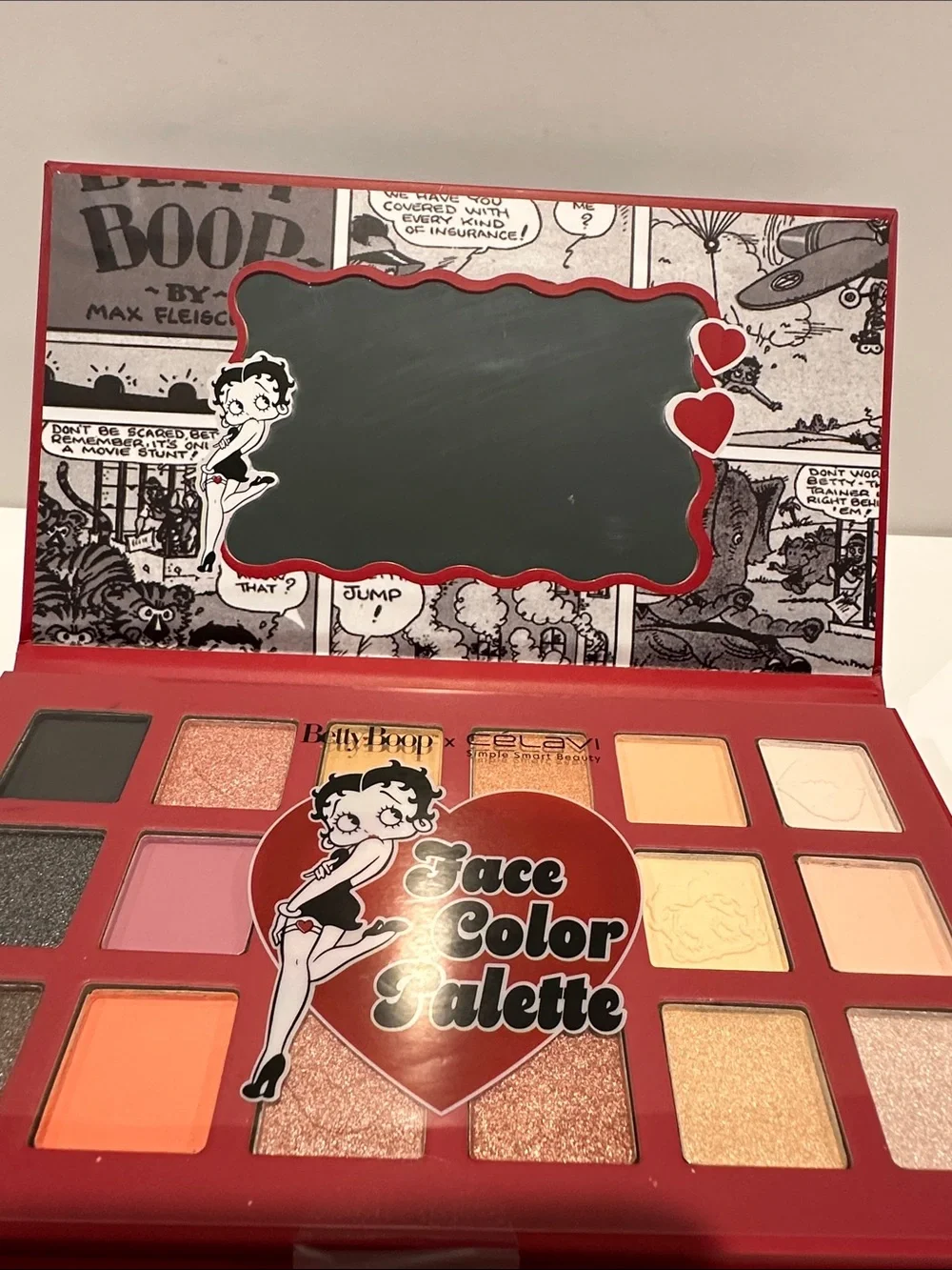 Betty Boop x Celavi Simple Smart Beauty Face Color Palette for everyday glam.